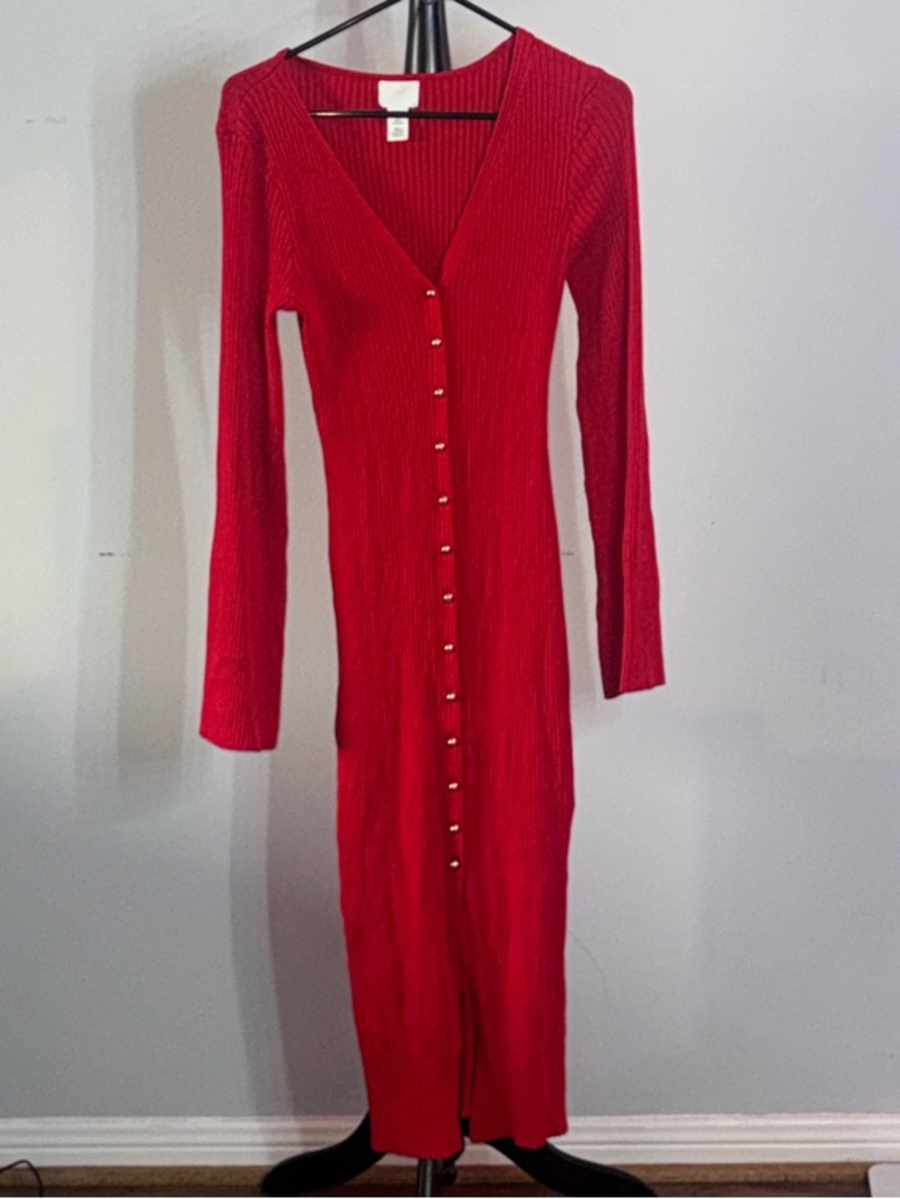 H&M Red Ribbed Button-Down Long Sleeve Maxi Dress
